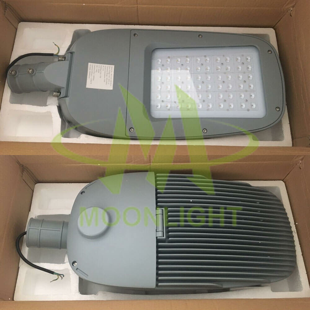 2500 Hours NSS Test LED Street Light Housing