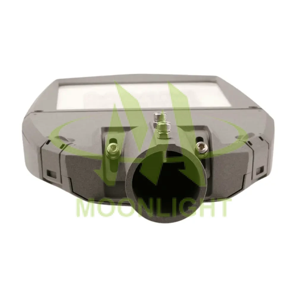 Street Light Body MLT-SLH-MM-II – Adjustable Slip Fitter View Adjustable slip fitter view of street light body MLT-SLH-MM-II, die-cast aluminum LED housing with pole mounting design